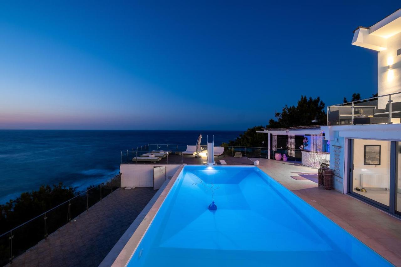 Icarus Luxury Beachfront Villa Gialiskari  Dış mekan fotoğraf