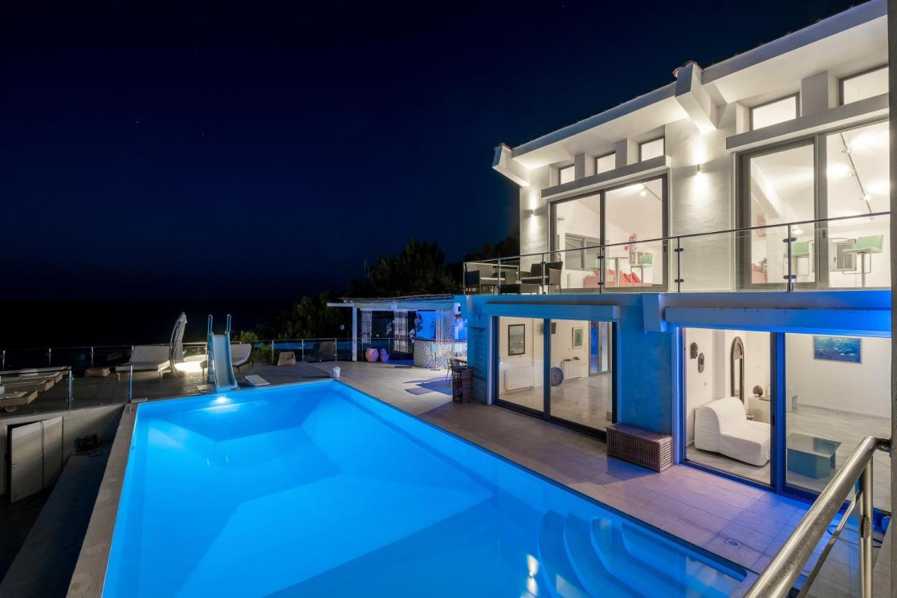 Icarus Luxury Beachfront Villa Gialiskari  Dış mekan fotoğraf