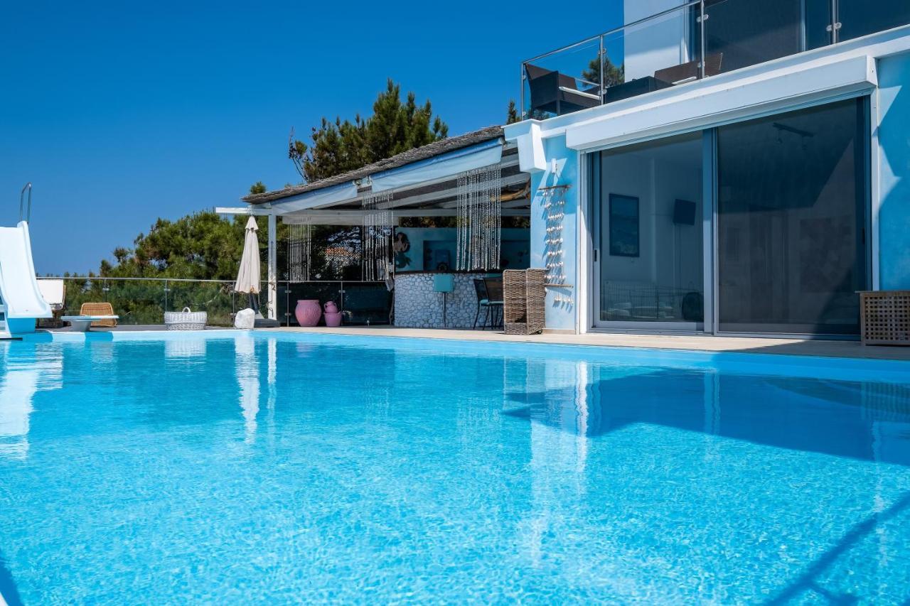 Icarus Luxury Beachfront Villa Gialiskari  Dış mekan fotoğraf